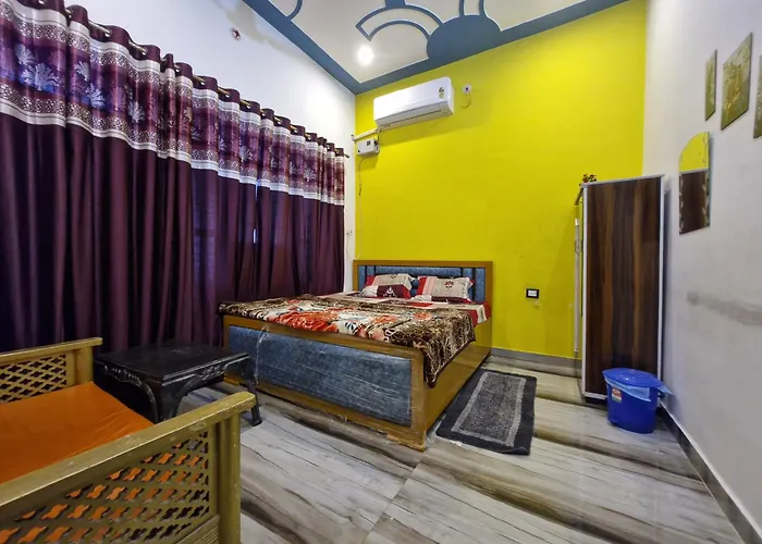 Shree Shyam Palace Homestay Near Ramjanmbhoomi