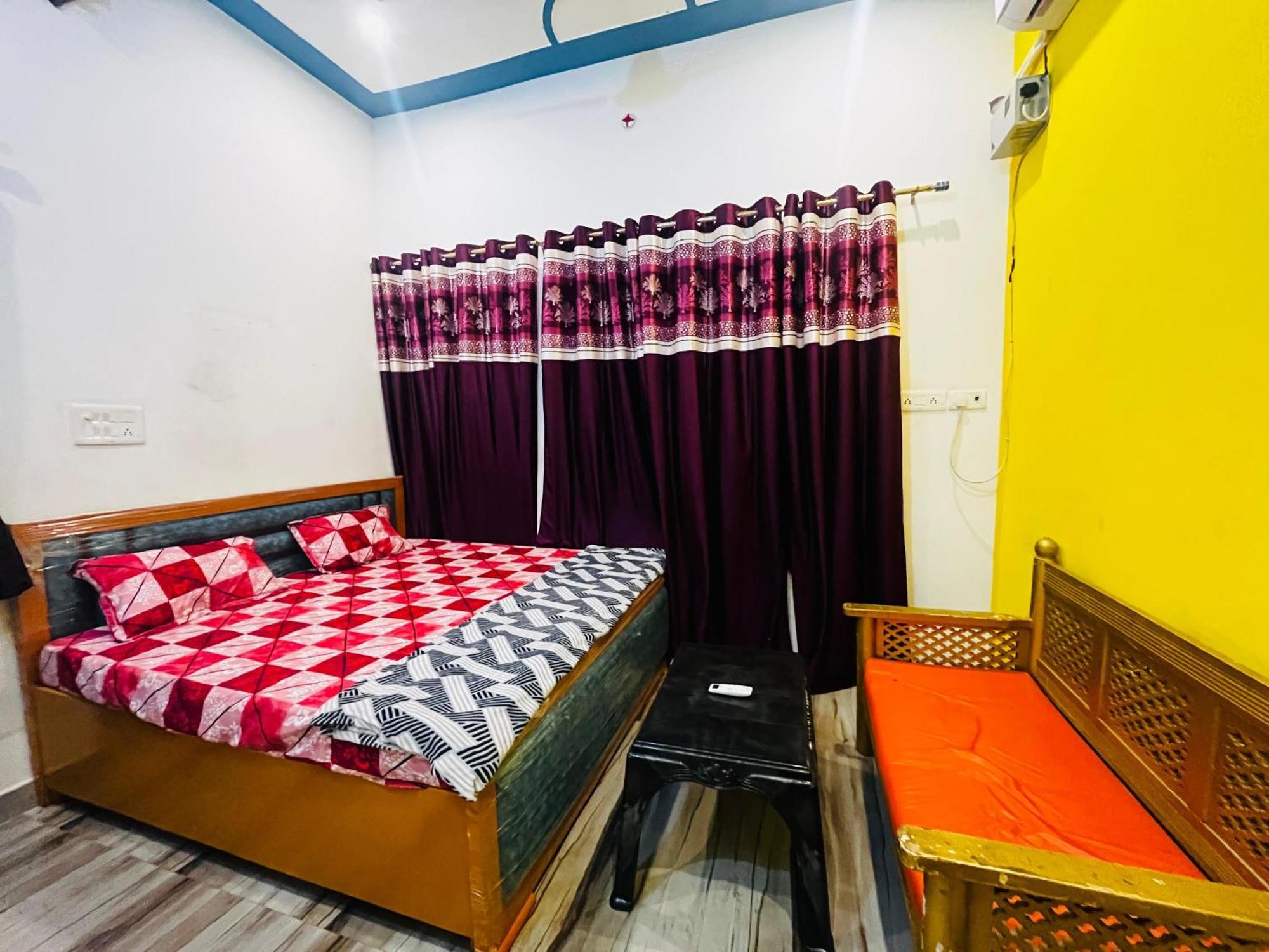 Shree Shyam Palace Near Ramjanmbhoomi *