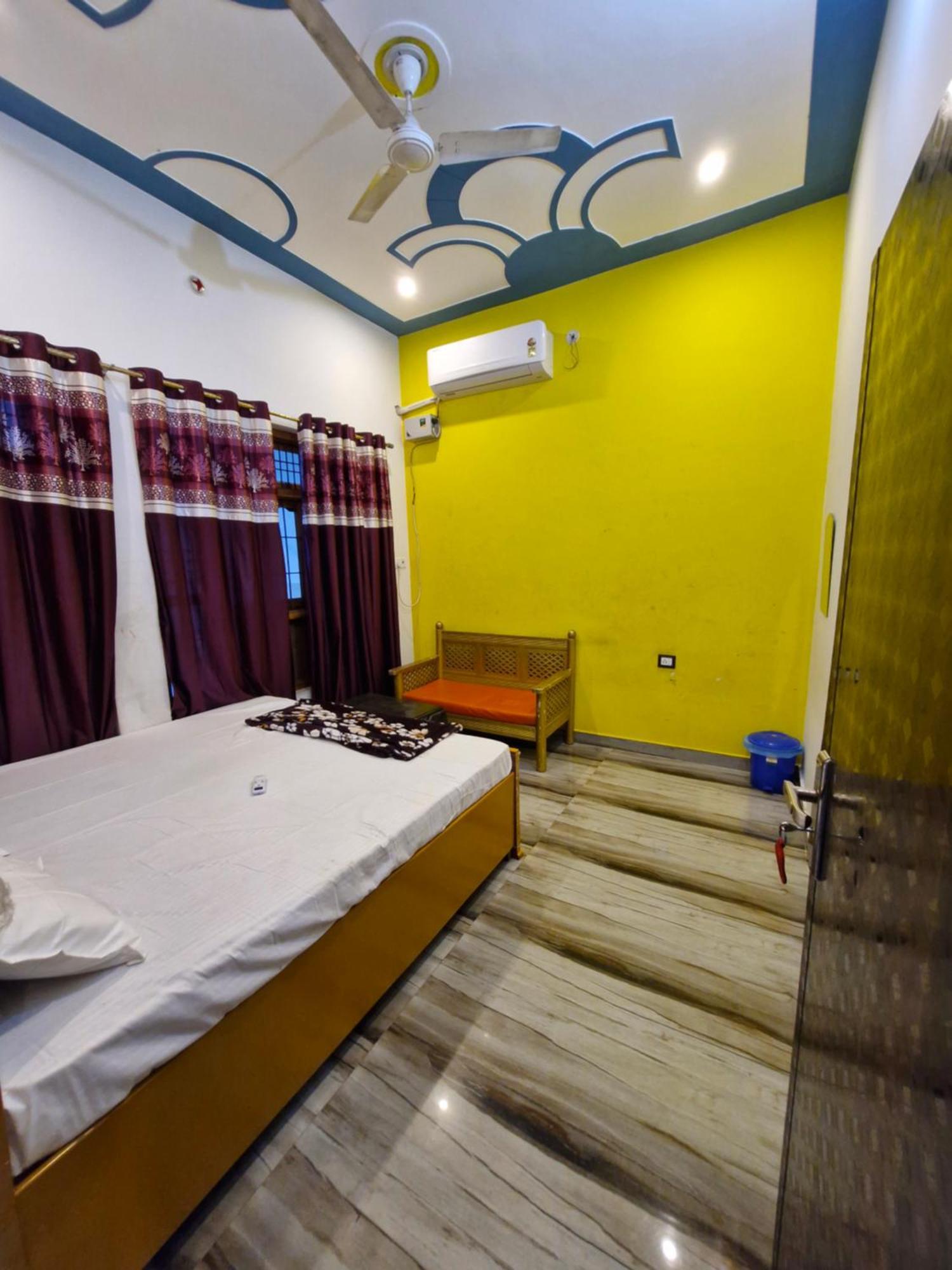 Homestay Shree Shyam Palace Near Ramjanmbhoomi Ayodhya