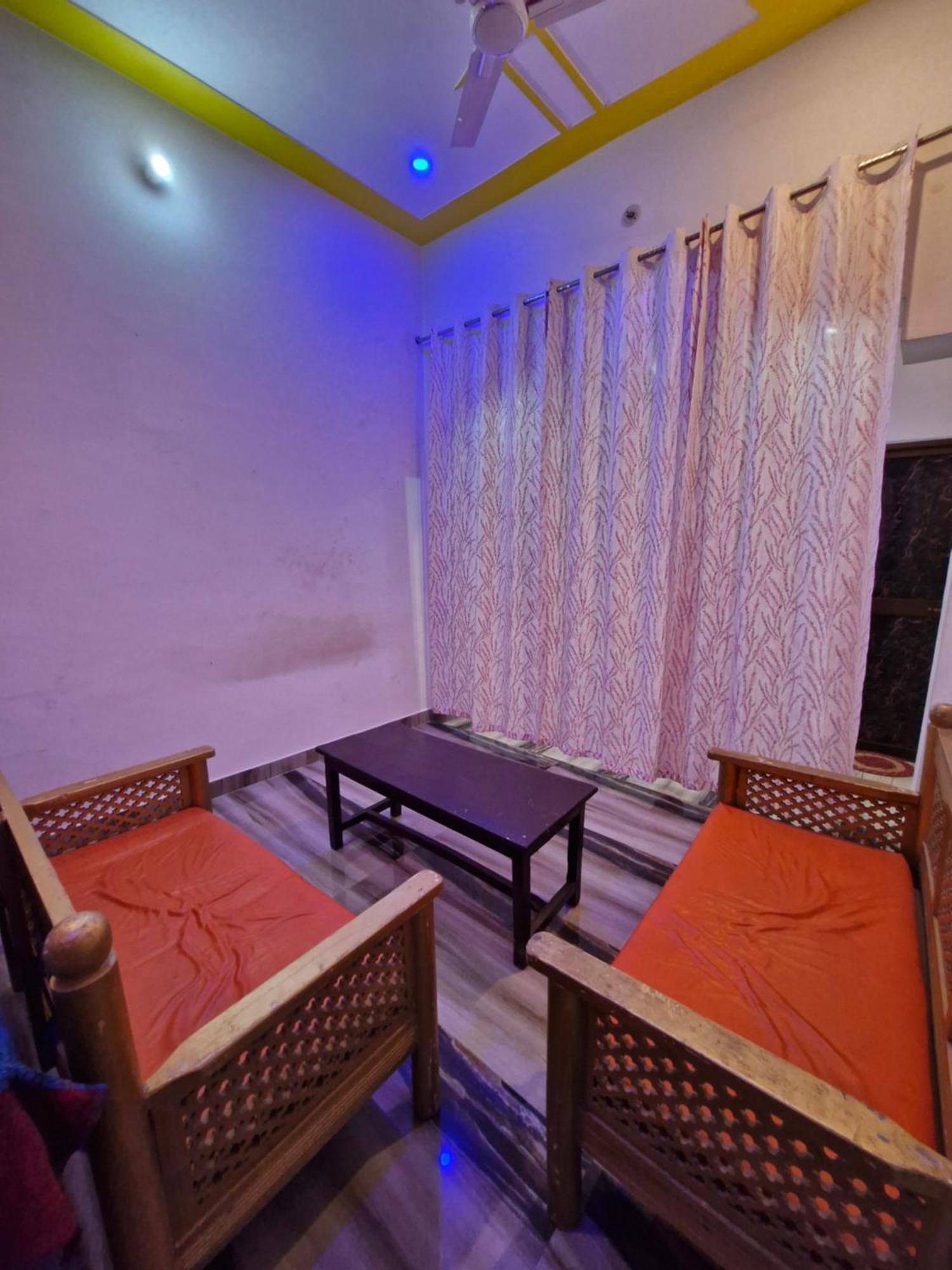 Shree Shyam Palace Near Ramjanmbhoomi Ayodhya