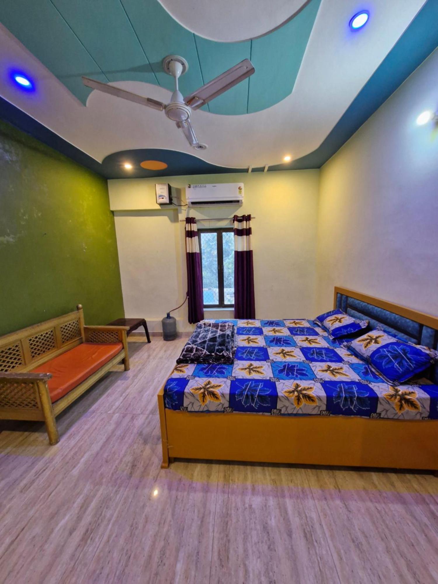 Shree Shyam Palace Near Ramjanmbhoomi Homestay Ayodhya