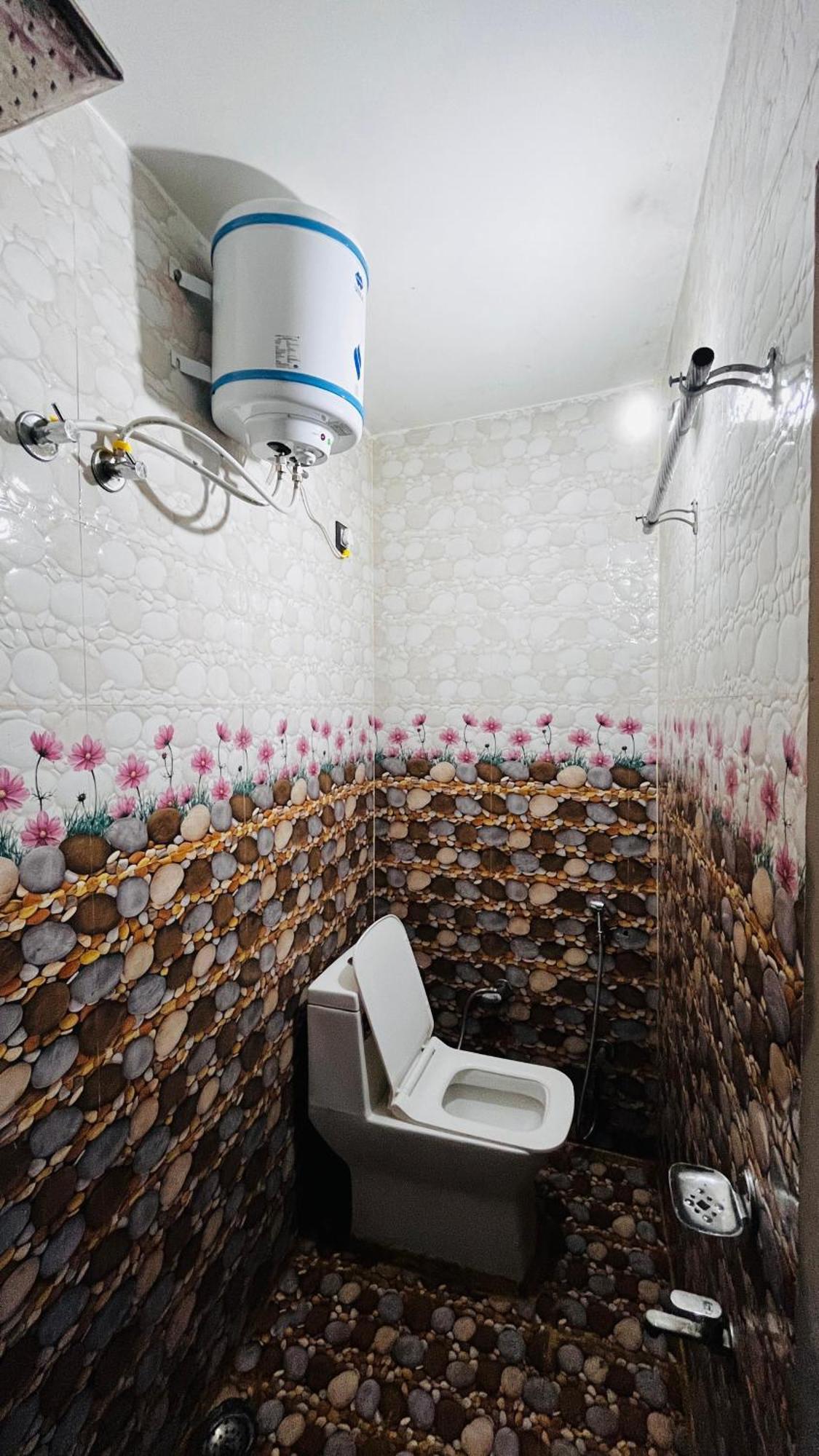Homestay Shree Shyam Palace Near Ramjanmbhoomi